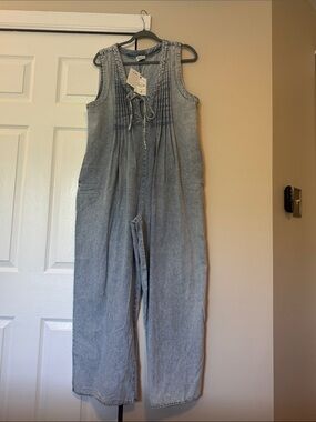 Sleeveless Light Blue Denim Jumpsuit